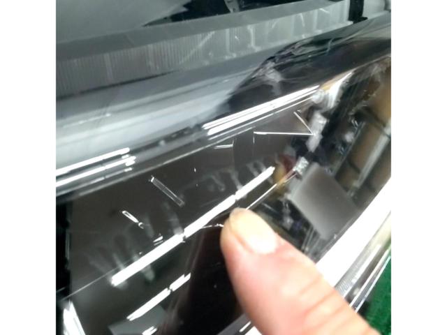 HONDA ZR-V ヘッドライトRH(内部液だれ跡あり)