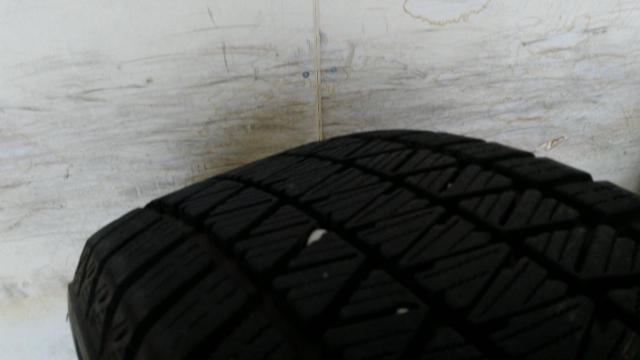 三菱(MITSUBISHI)  デリカD:5/前期 純正ホイール  + BRIDGESTONE BLIZZAK DM-V3