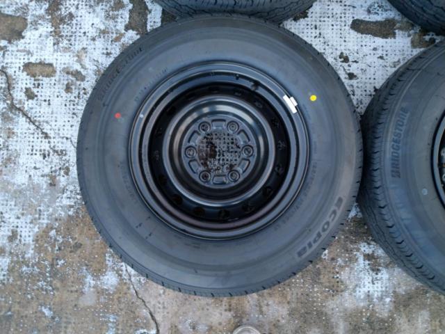 トヨタ(TOYOTA) 200系ハイエース 純正スチールホイール+BRIDGESTONE ECOPIA RD613 107/105 S