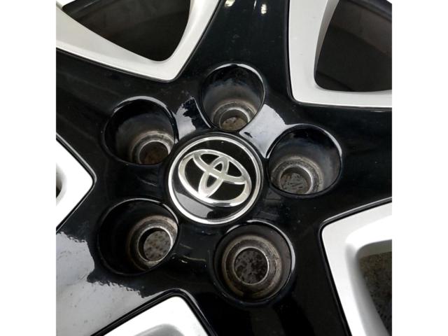 トヨタ(TOYOTA) 50系プリウス ツーリング 純正ホイール+BRIDGESTONE BLIZZAK VRX3