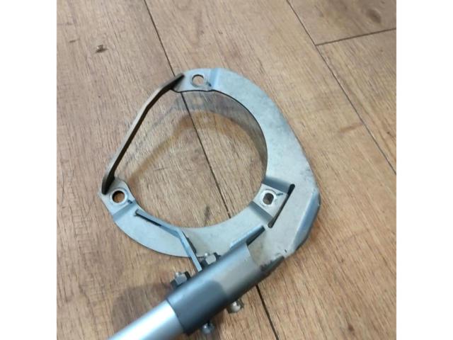 STi フレキシブルタワーバー