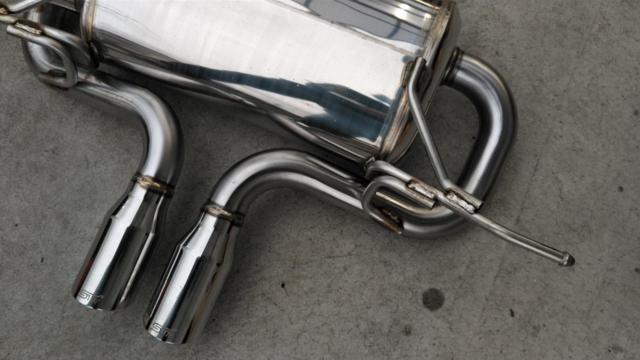 STi
High-performance muffler for Impreza Sport/GT series