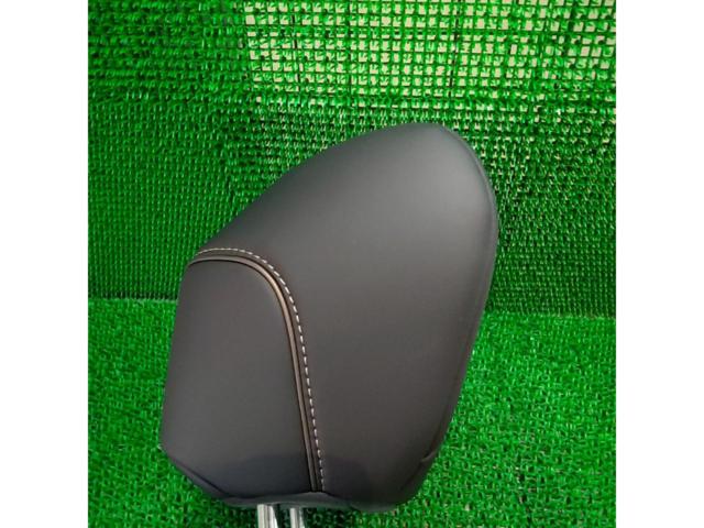Toyota genuine
For rear seat
Headrest
40 Series Alphard/Vellfire