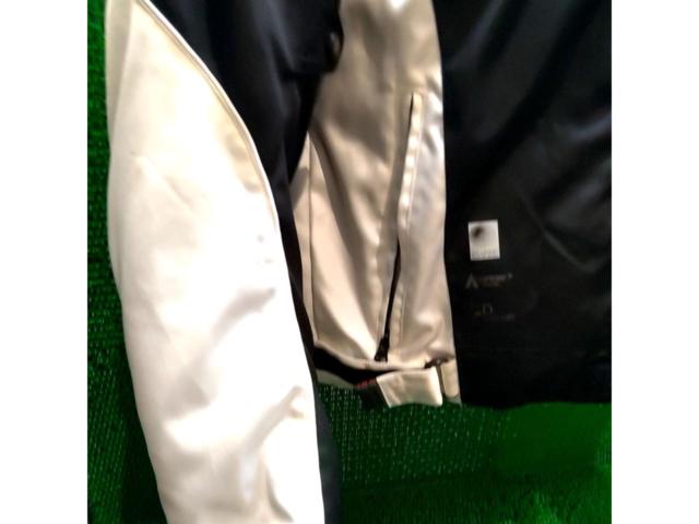 HONDA x HRC
3 season graphic blouson
Size: L