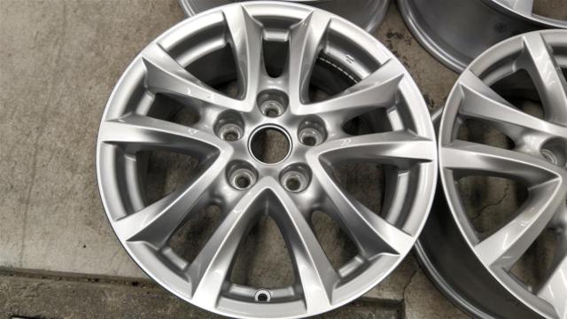 MAZDA アクセラ純正ホイール