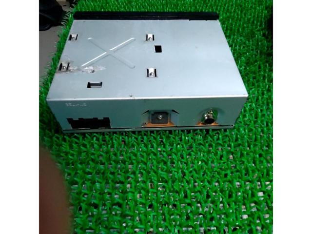 Mitsubishi genuine
Speaker integrated radio tuner
Product code: MN 141632