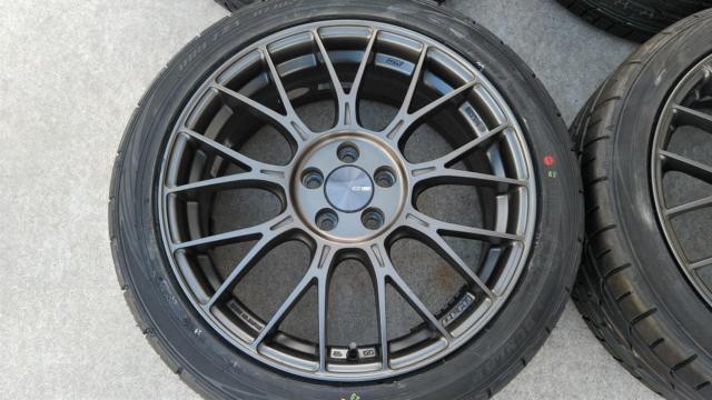 ENKEI PerformanceLine PFM1  + DUNLOP DIREZZA DZ102 ★新品タイヤ付き!★