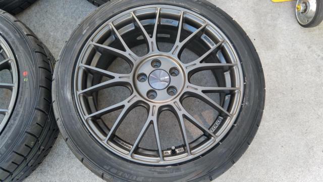 ENKEI PerformanceLine PFM1  + DUNLOP DIREZZA DZ102 ★新品タイヤ付き!★