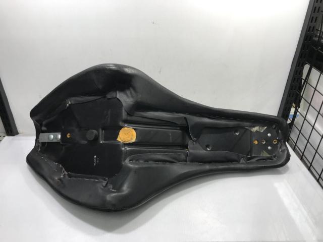 HarleyDavidson バットランダー シート