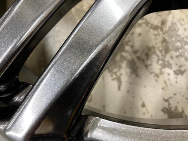 Suzuki genuine Jimny (JB23)
LAND
VENTURE
Original aluminum wheel