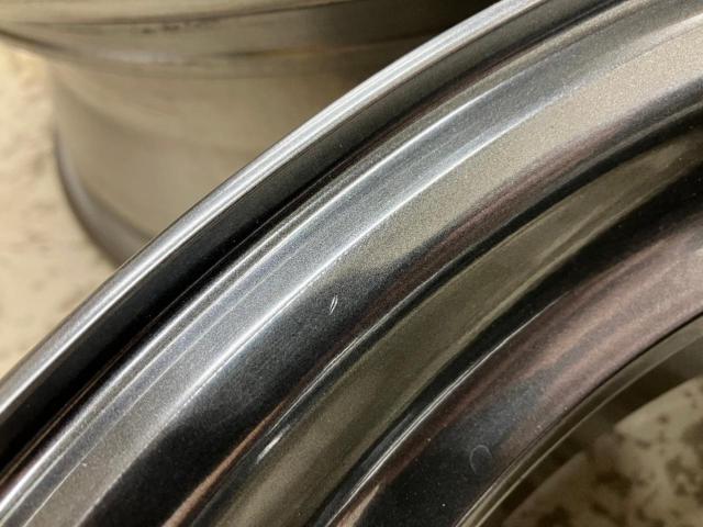 Suzuki genuine Jimny (JB23)
LAND
VENTURE
Original aluminum wheel