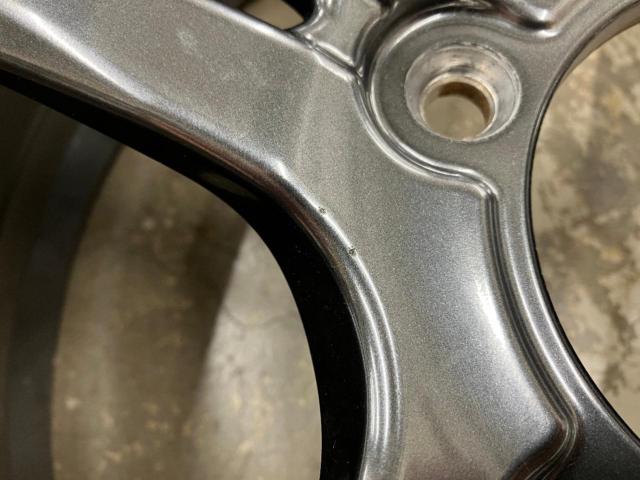 Suzuki genuine Jimny (JB23)
LAND
VENTURE
Original aluminum wheel