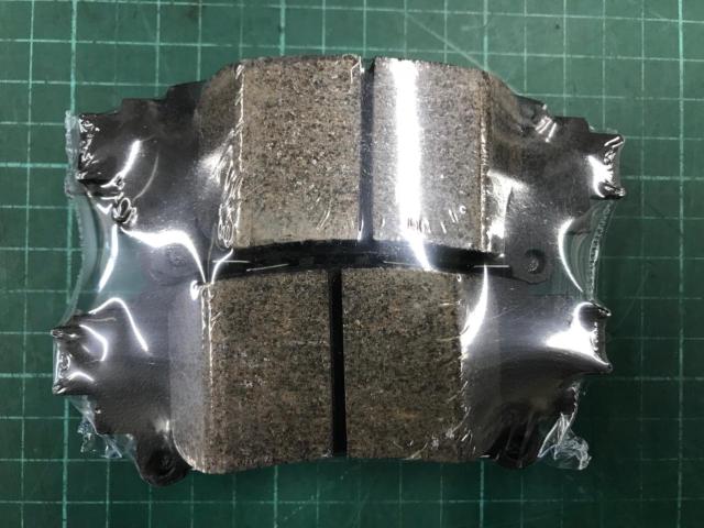 Unused itemDIXCELExtra
Cruise
Rear brake pad