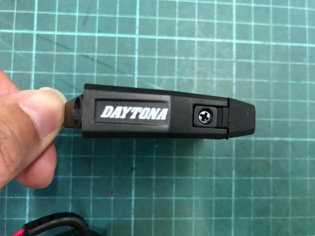 【DAYTONA】SLENDER USB バイク用USB電源