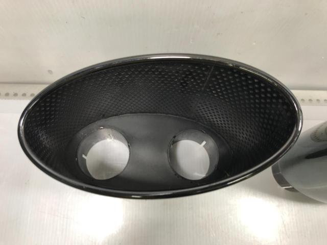 【メーカー不明】AUDI RS7マフラーカッター