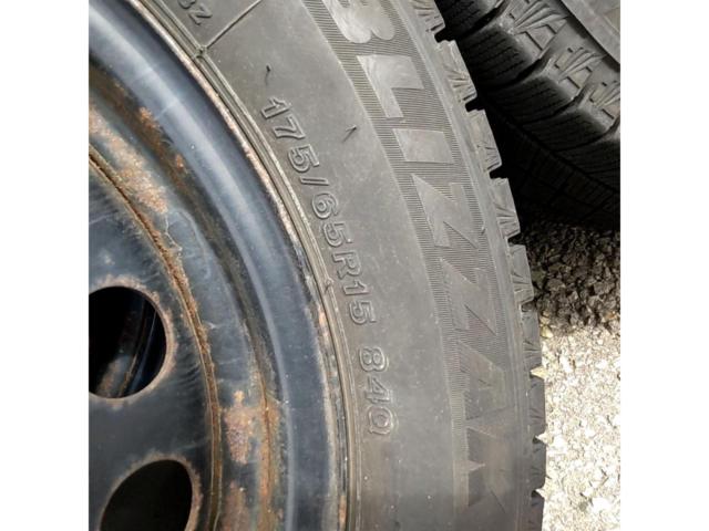 BRIDGESTONE BLIZZAK VRX3