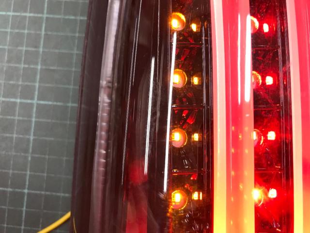 HELIOS ファイバーLEDテールレンズ 左右セット