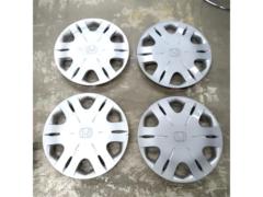 Honda
GB-series Freed / GE-series Fit
Genuine 14-inch wheel caps
44733-TF0-J01
