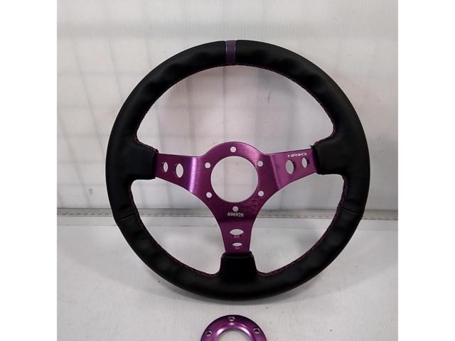 NRG
Deep dish
Purple spokes
Steering