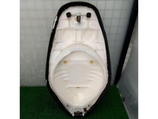 スズキ アドレスV125/CF4MA 純正シート