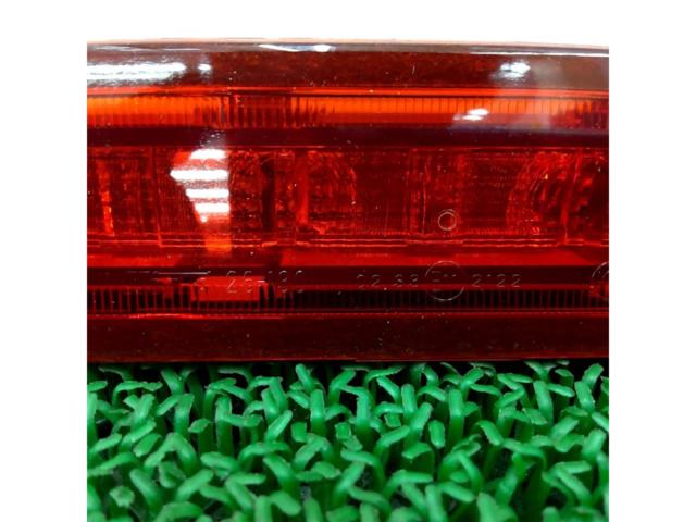 Toyota
Hiace
200 series
Genuine
High-mount stop lamp