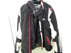 Size: LRSTaichi
RSJ298
All-season jacket