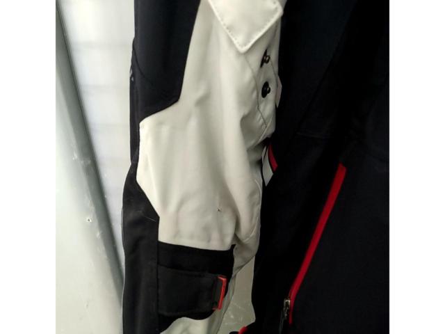 Size: LRSTaichi
RSJ298
All-season jacket