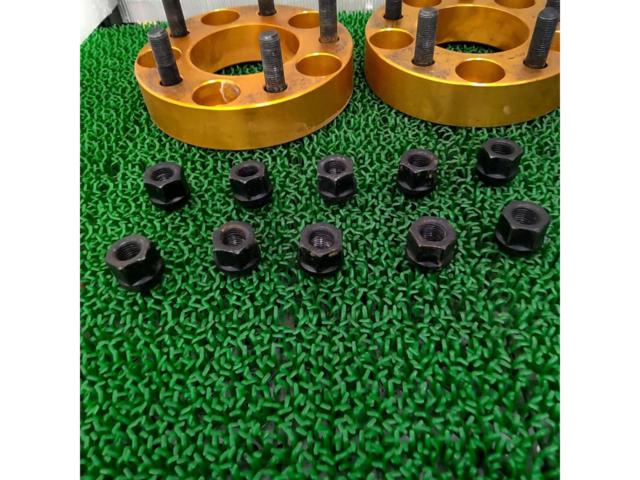 メーカー不明 ワイドトレッドスペーサー 30mm 【114.3-5H/M12×P1.25】