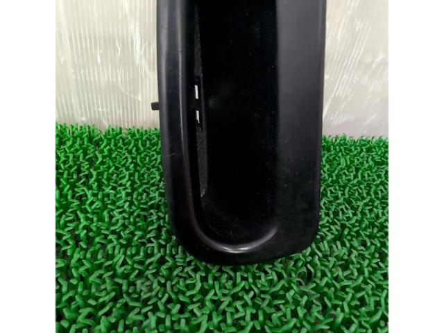 Nissan
Silvia S13
Genuine power window switch