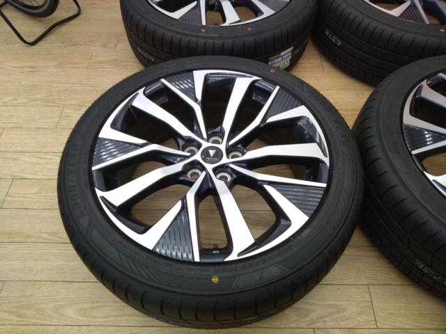 トヨタ MODELLISTA Wingdancer XⅦ + GOODYEAR EfficientGrip RVF02