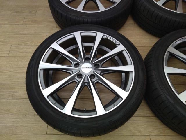 ROJAM
Premium
Wheels
Slave + DUNLOP
ENASAVE
RV505