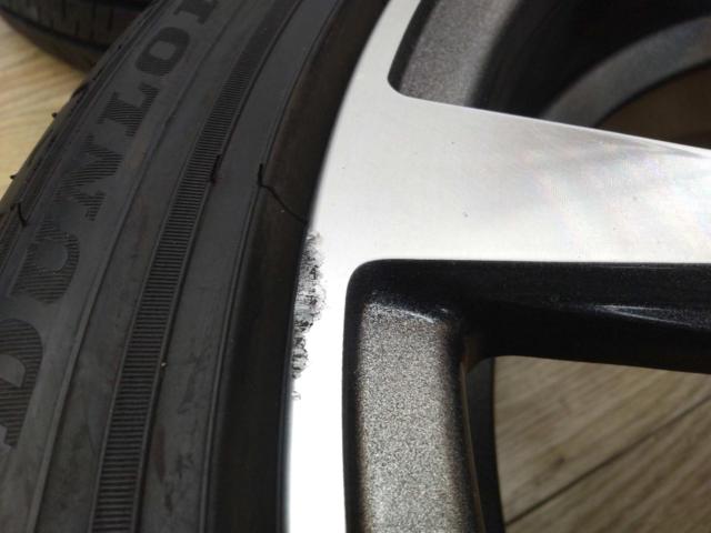 ROJAM
Premium
Wheels
Slave + DUNLOP
ENASAVE
RV505