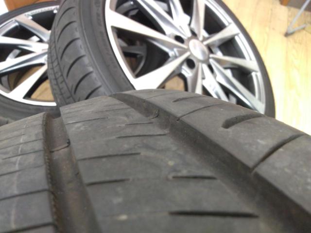 ROJAM
Premium
Wheels
Slave + DUNLOP
ENASAVE
RV505