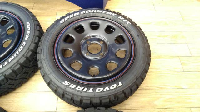 Daytona
Steel wheel + TOYO
TIRES
OPEN
COUNTRY
R / T