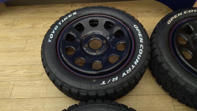 Daytona
Steel wheel + TOYO
TIRES
OPEN
COUNTRY
R / T