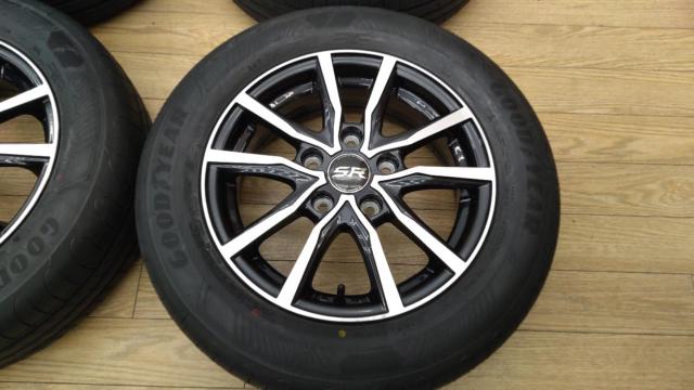 Lehrmeister
STRANGER
SR
+
GOODYEAR
EfficientGrip
Performance
2