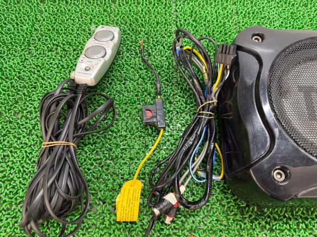【21cm×13cmパワードサブウーファー】carrozzeria TS-WX11A