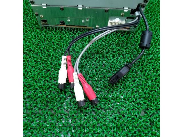 1DIN/CD Tuner Clarion
DUB385MPB