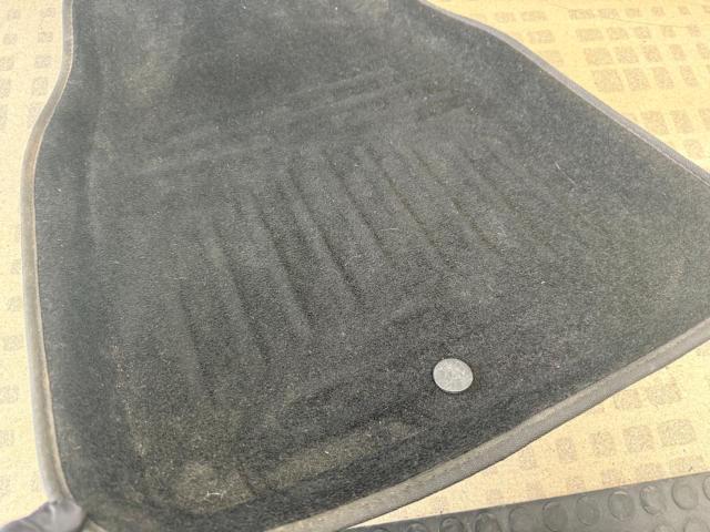 【汎用】メーカー不明 フロアマット