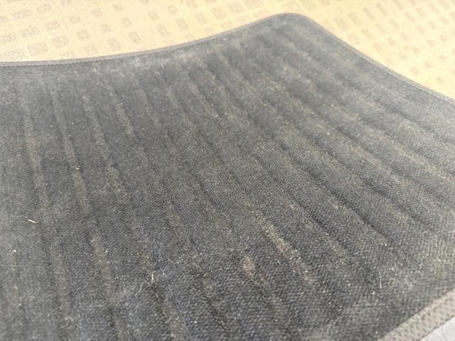 【汎用】メーカー不明 フロアマット