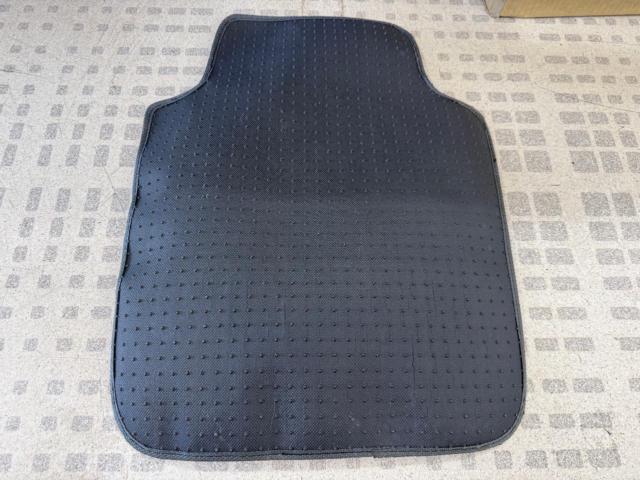 【汎用】メーカー不明 フロアマット