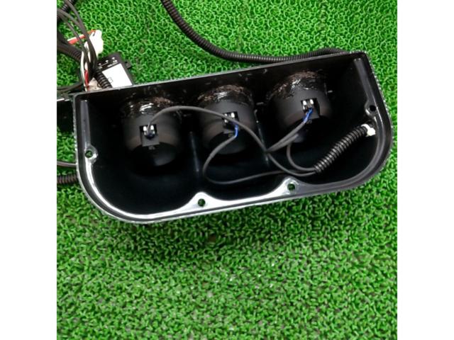 General-purpose/OBD connection Pivot
COMPACT
GAUGE52
CB3
Triple gauge cluster + unknown manufacturer gauge hood