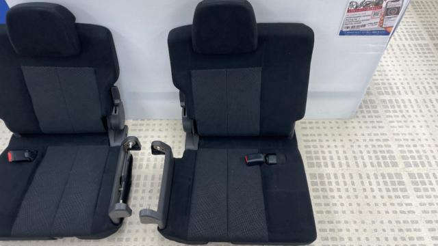 【デリカD:5/CV1W/Gパワーパッケージ/4WD】MITSUBISHI 純正 サードシート