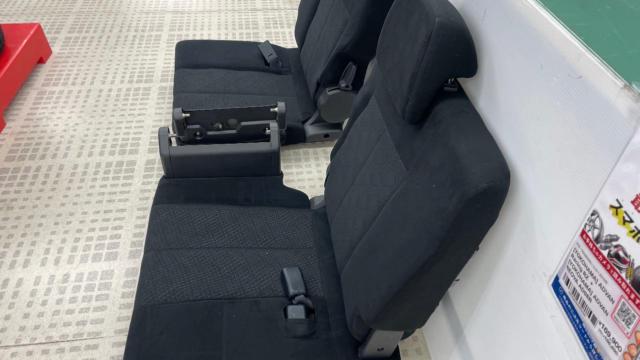 【デリカD:5/CV1W/Gパワーパッケージ/4WD】MITSUBISHI 純正 サードシート