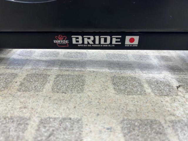 【BRZ/ZC6/ZD8/運転席側/RH】 BRIDE スーパーシートレール LFタイプ