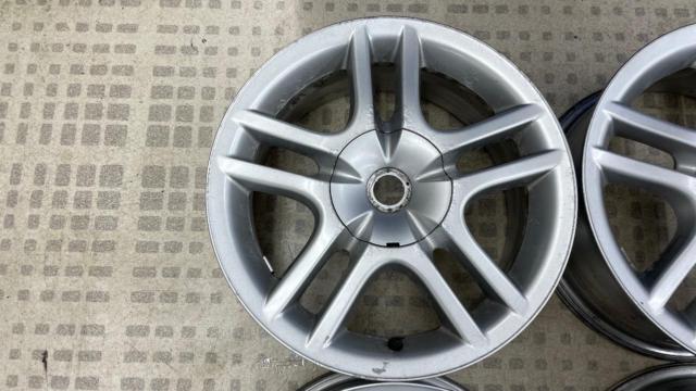 TOYOTA
Celica/ZZT230 genuine wheels