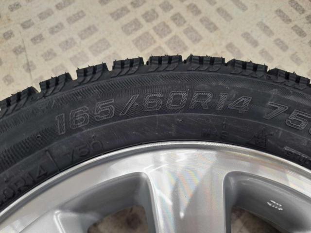 Balanced and adjusted / Also fits Every Wagon!
MITSUBISHI
Town box genuine wheel
+
NANKANG
AW-1
165 / 60R14