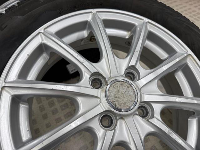 BRIDGESTONE
ECO
FORME
SE-15 +
BRIDGESTONE
BLIZZAK
VRX2