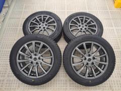 Balanced BRIDGESTONE
A12
+
BRIDGESTONE
BLIZZAK
VRX3
twenty one