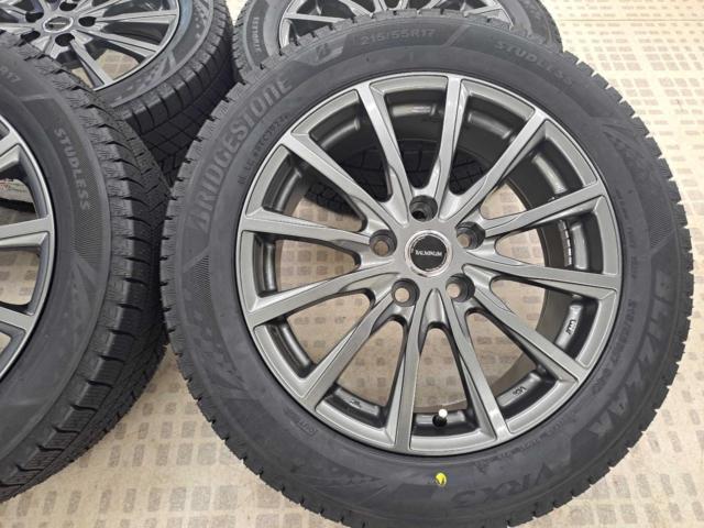Balanced BRIDGESTONE
A12
+
BRIDGESTONE
BLIZZAK
VRX3
twenty one